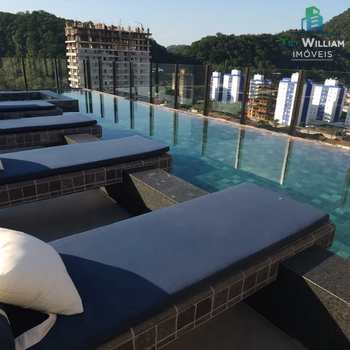 Apartamento em Praia Grande, bairro Boqueirão