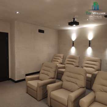 Apartamento em Praia Grande, bairro Boqueirão