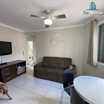 Apartamento em Praia Grande, bairro Boqueirão