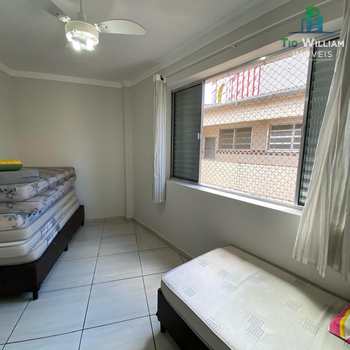 Apartamento em Praia Grande, bairro Boqueirão