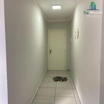 Apartamento em Praia Grande, bairro Boqueirão
