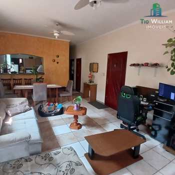 Casa em Praia Grande, bairro Balneário Maracanã