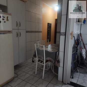Apartamento em Praia Grande, bairro Guilhermina