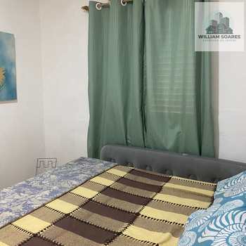 Kitnet em Praia Grande, bairro Ocian