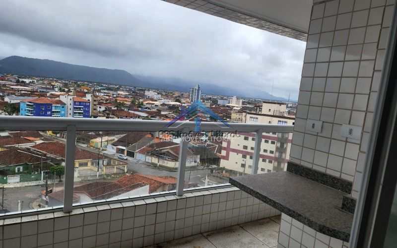 Apartamento em Praia Grande, no bairro Caiçara