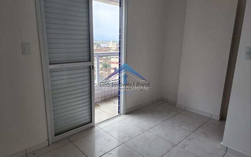 Apartamento em Praia Grande, no bairro Caiçara