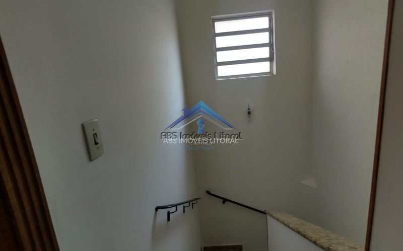 Sobrado em Praia Grande, no bairro Ocian