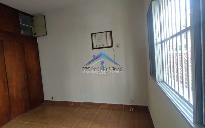Sobrado em Praia Grande, no bairro Ocian