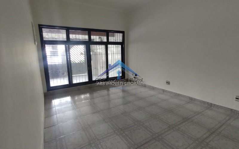 Sobrado em Praia Grande, no bairro Ocian