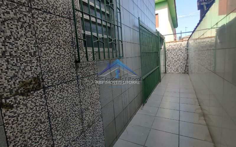 Sobrado em Praia Grande, no bairro Ocian