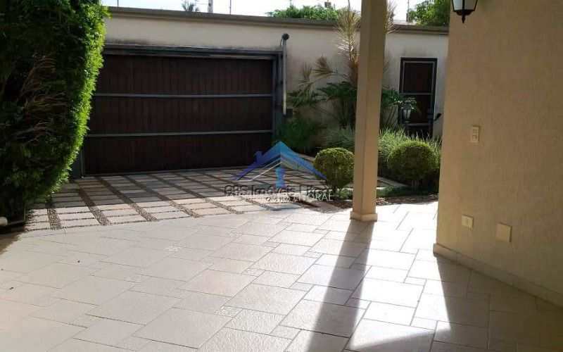 Sobrado em Praia Grande, no bairro Real