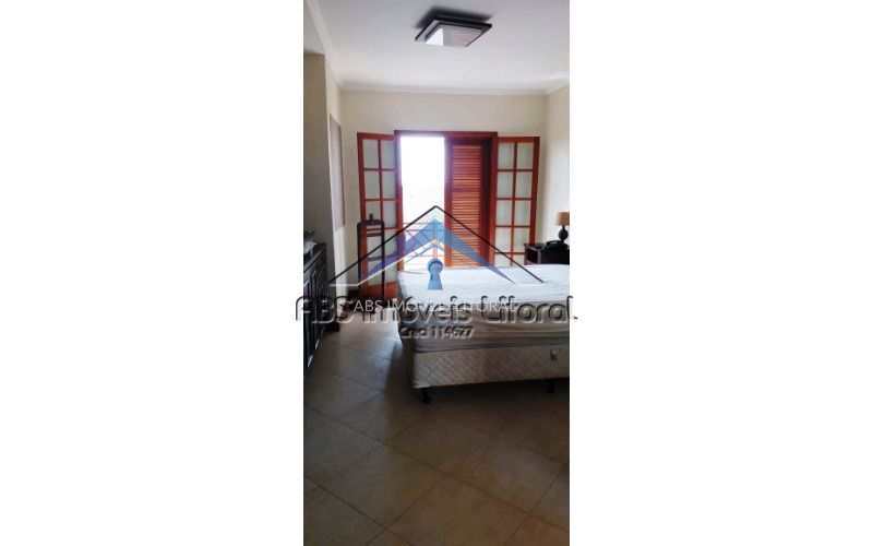 Sobrado em Praia Grande, no bairro Real