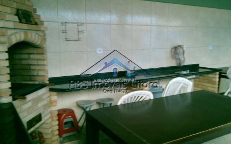 Sobrado em Praia Grande, no bairro Jardim Imperador