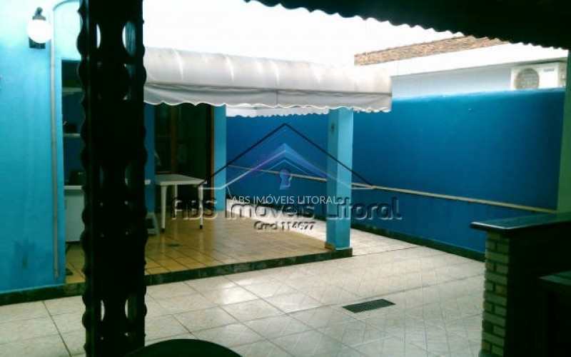 Sobrado em Praia Grande, no bairro Jardim Imperador