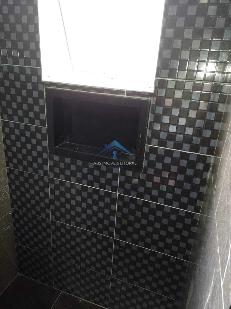 Casa em Praia Grande, no bairro Vila Mirim