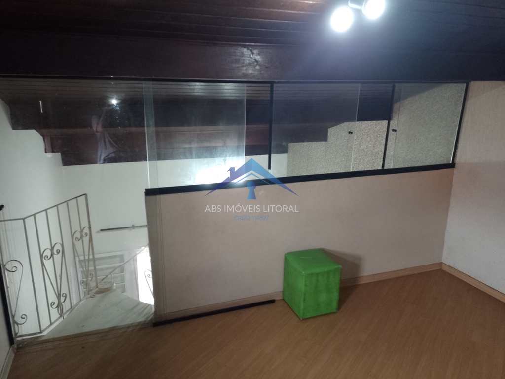 Casa em Praia Grande, no bairro Vila Mirim