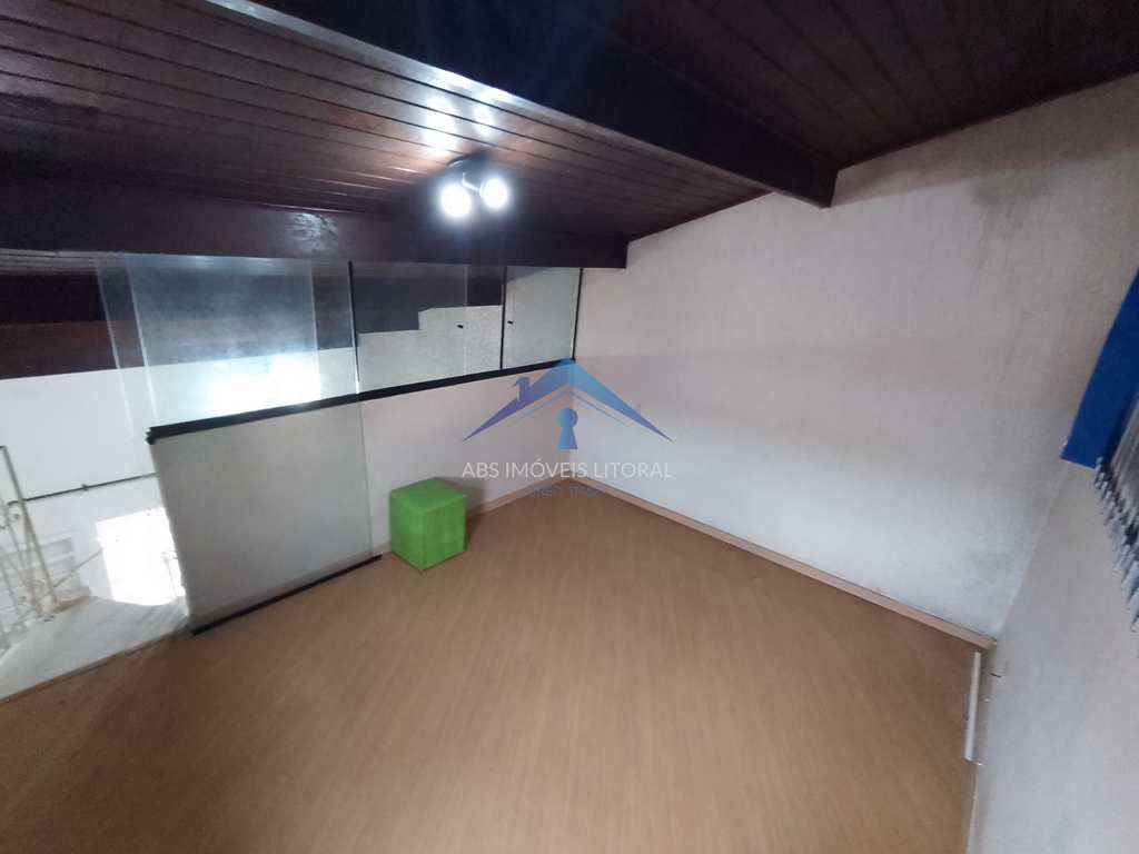 Casa em Praia Grande, no bairro Vila Mirim