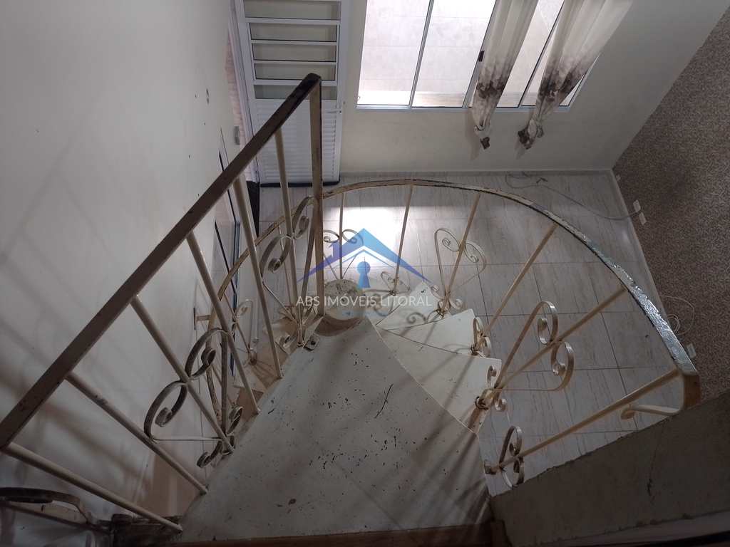 Casa em Praia Grande, no bairro Vila Mirim