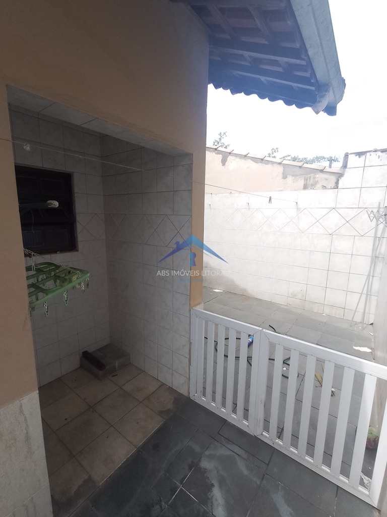 Casa em Praia Grande, no bairro Vila Mirim