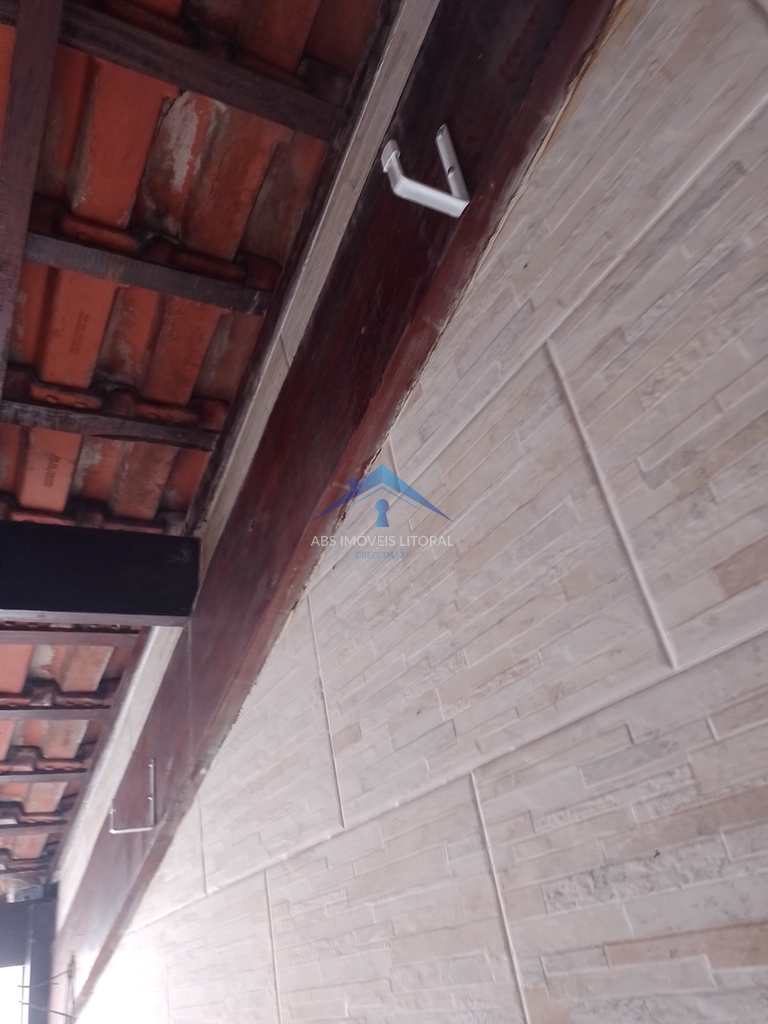 Casa em Praia Grande, no bairro Vila Mirim