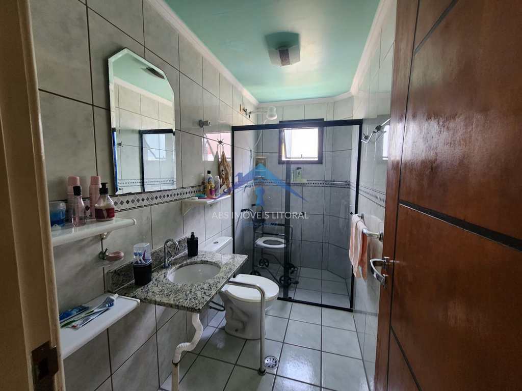 Apartamento em Praia Grande, no bairro Caiçara