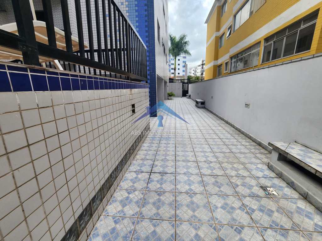 Apartamento em Praia Grande, no bairro Caiçara