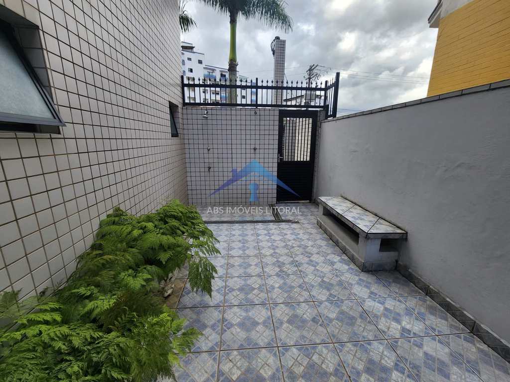 Apartamento em Praia Grande, no bairro Caiçara