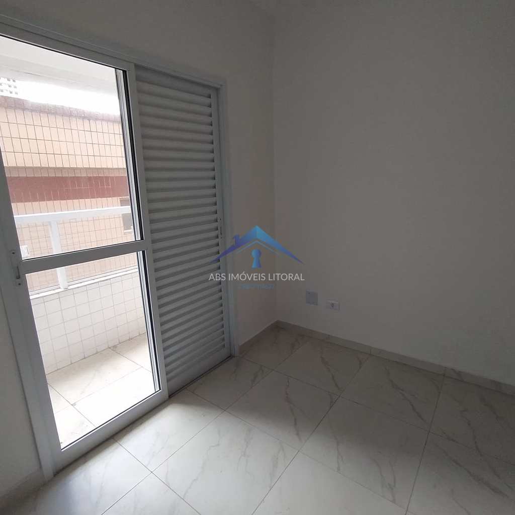 Apartamento em Praia Grande, no bairro Caiçara