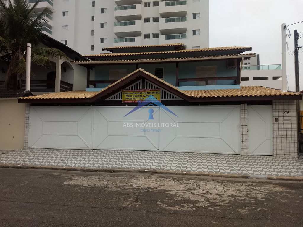 Sobrado em Praia Grande, no bairro Flórida