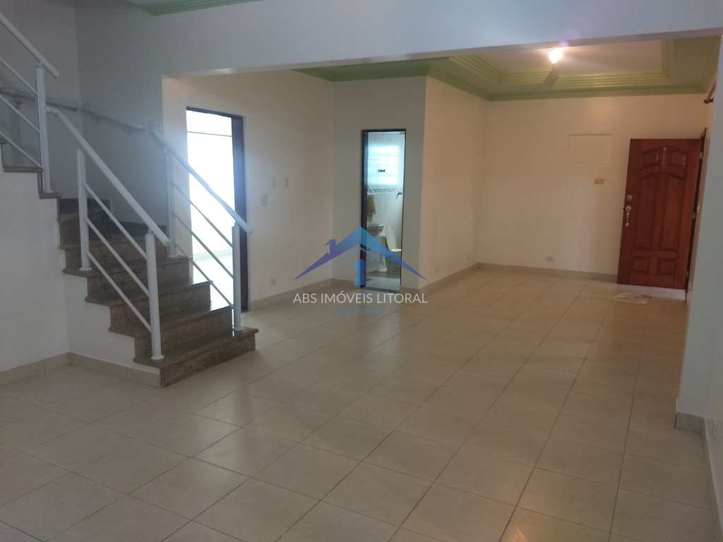 Sobrado em Praia Grande, no bairro Flórida