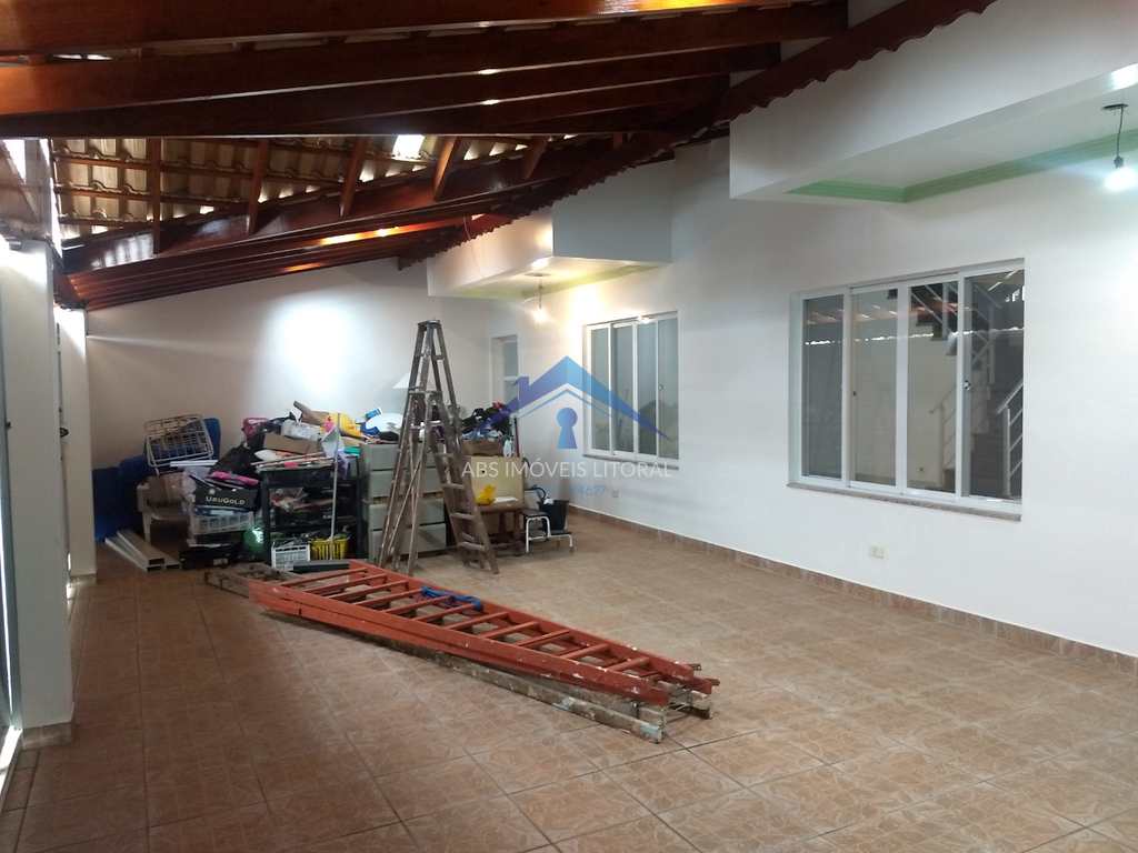 Sobrado em Praia Grande, no bairro Flórida