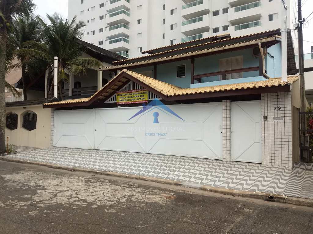 Sobrado em Praia Grande, no bairro Flórida