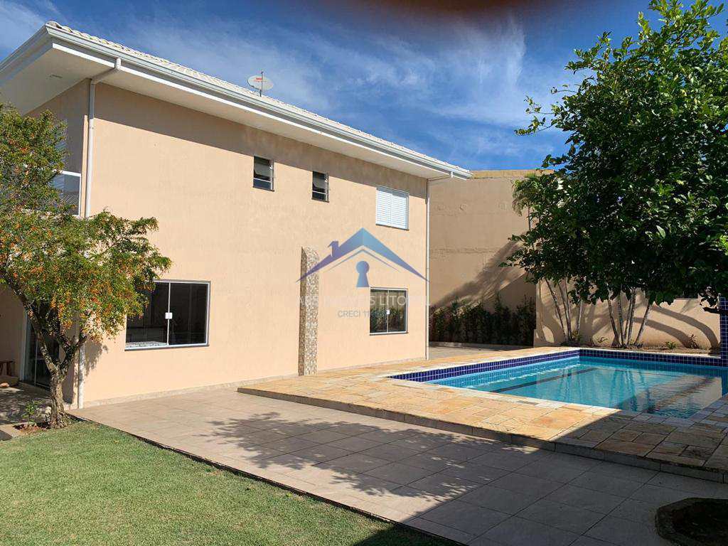 Sobrado em Praia Grande, no bairro Solemar