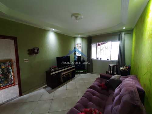 Casa, código 4135 em Praia Grande, bairro Maracanã