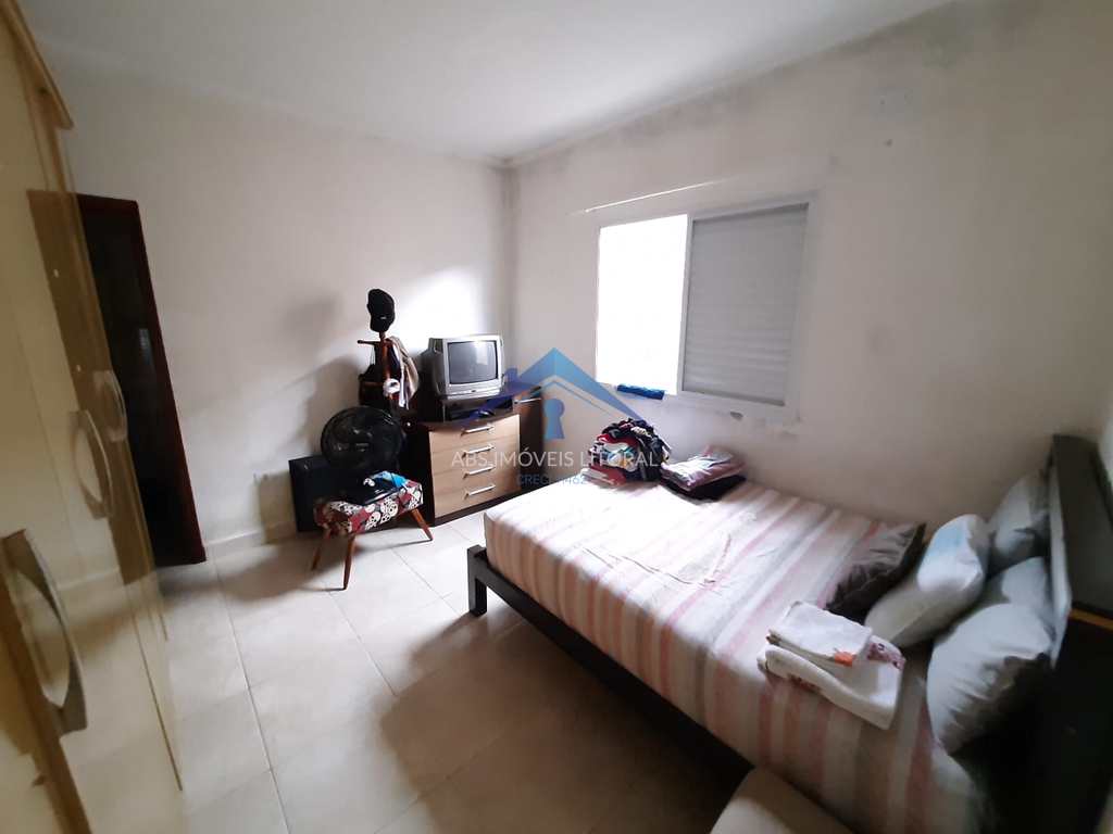 Casa em Praia Grande, no bairro Maracanã
