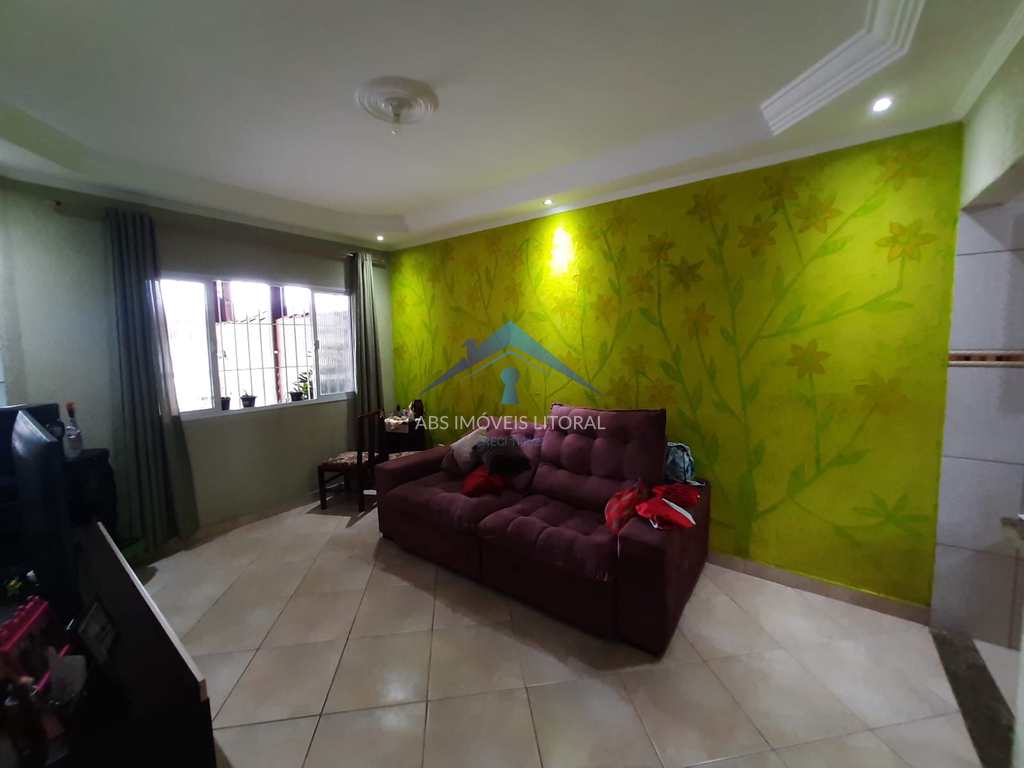Casa em Praia Grande, no bairro Maracanã