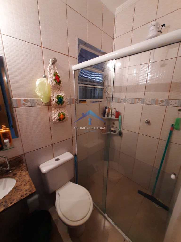 Casa em Praia Grande, no bairro Maracanã