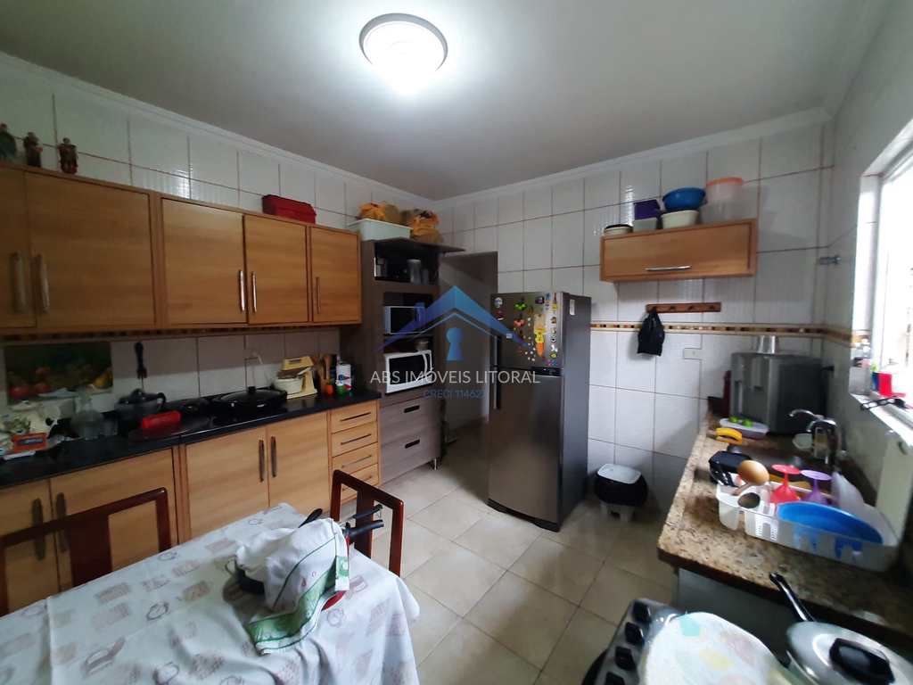 Casa em Praia Grande, no bairro Maracanã