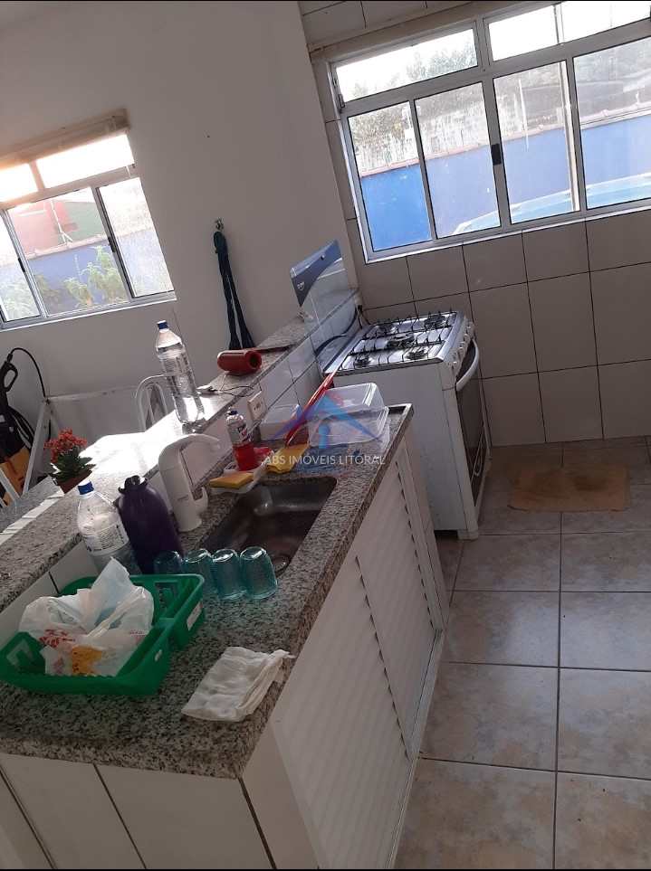 Casa em Peruíbe, no bairro Centro