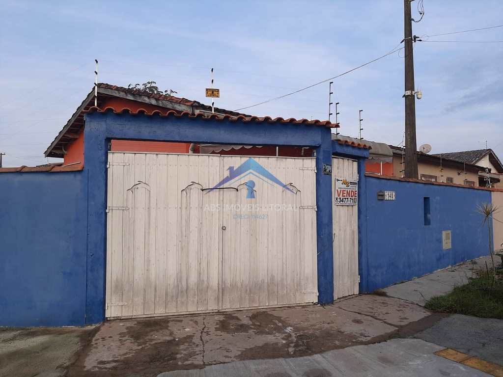 Casa em Peruíbe, no bairro Centro