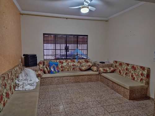 Casa, código 4183 em Praia Grande, bairro Balneário Maracanã