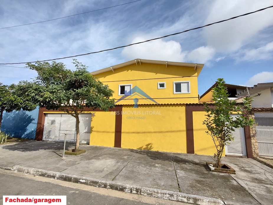 Sobrado em Praia Grande, no bairro Canto do Forte
