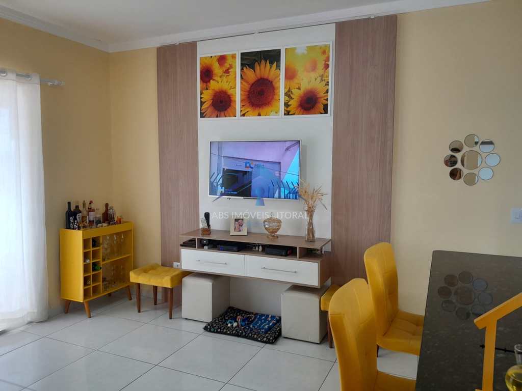 Casa em Praia Grande, no bairro Balneário Maracanã