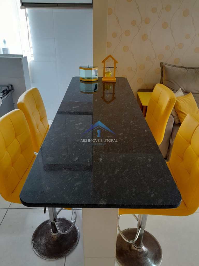 Casa em Praia Grande, no bairro Balneário Maracanã