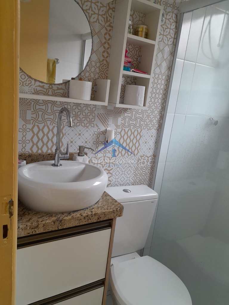 Casa em Praia Grande, no bairro Balneário Maracanã