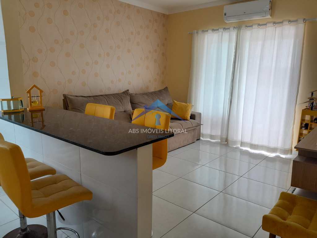 Casa em Praia Grande, no bairro Balneário Maracanã