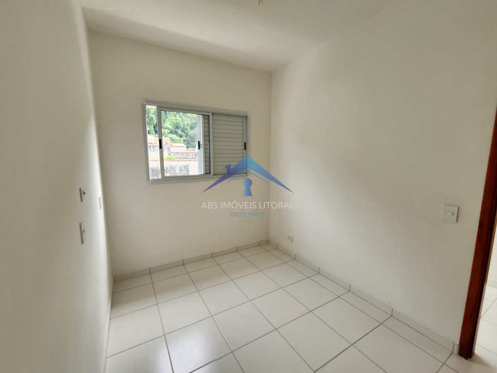 Casa em Praia Grande, no bairro Cidade da Criança