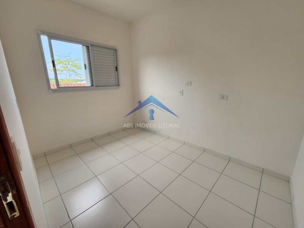 Casa em Praia Grande, no bairro Cidade da Criança
