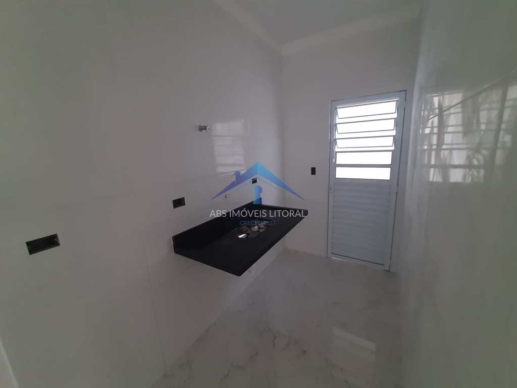 Casa de Condomínio em Praia Grande, no bairro Ocian