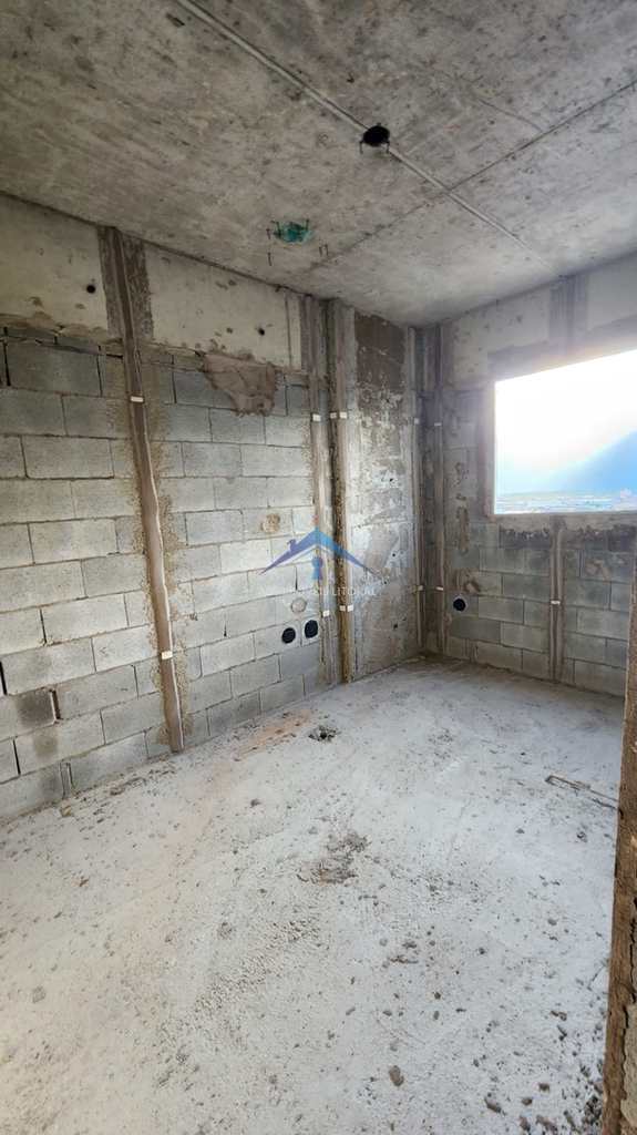 Apartamento em Praia Grande, no bairro Real